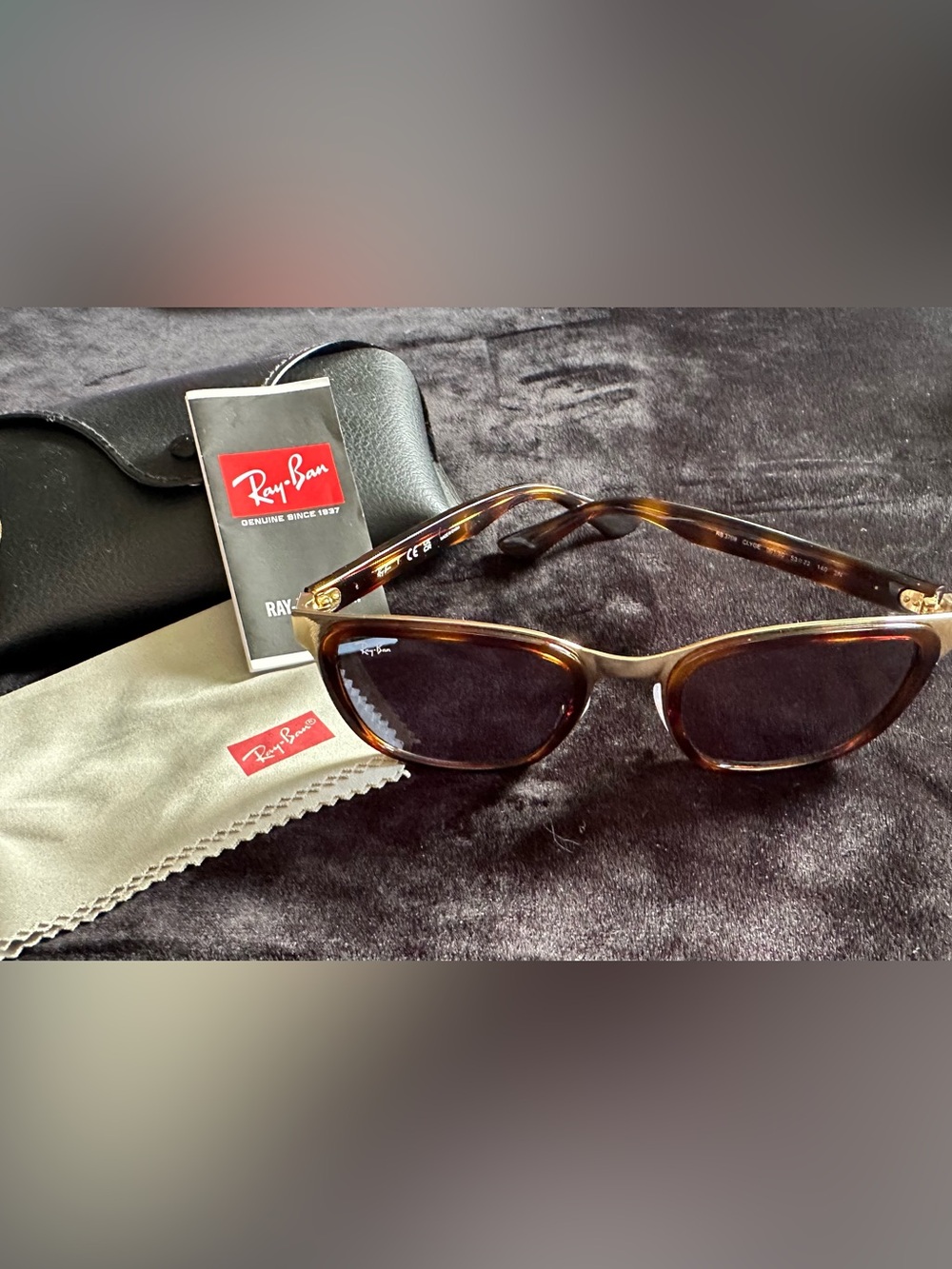 Ray-Ban Clyde RB3709 001/80 Havana Gold Dark Blue Sunglasses 53-22 w/ Case